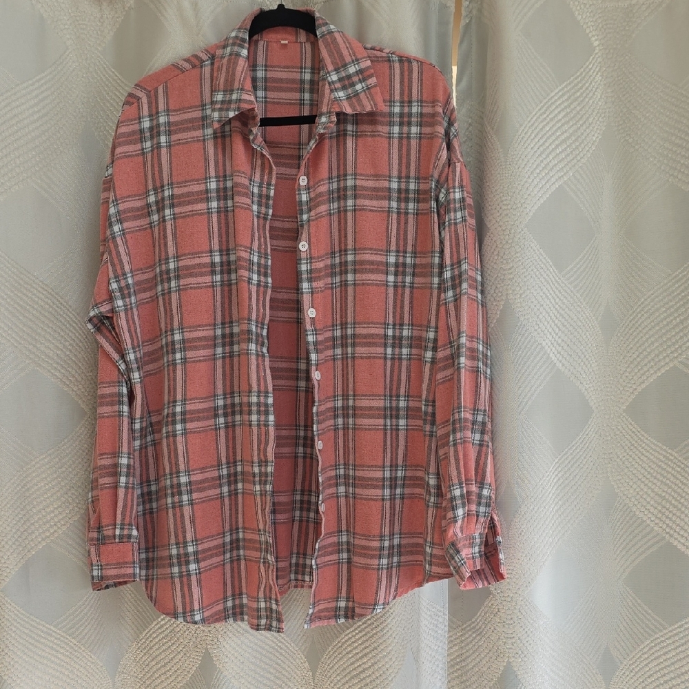 Women's Plaid Button-Down Shirt - Pink and Gray